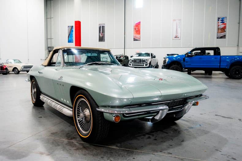 1966 Chevrolet Corvette Stingray